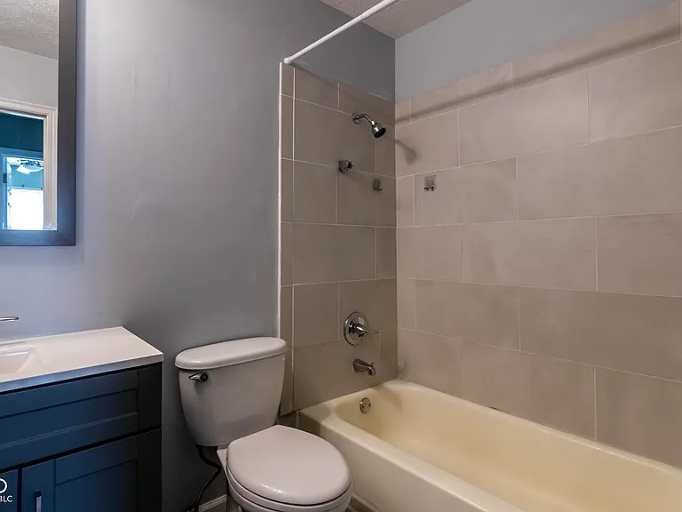 372 Redbud Pl — Photo 19
