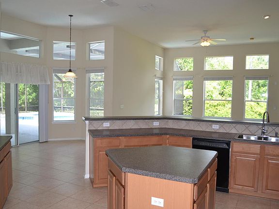 3rd image of 217 Lige Branch Ln