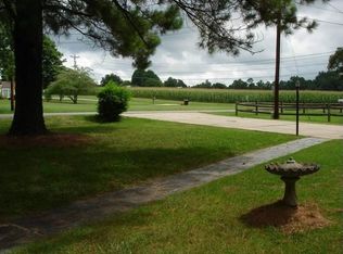 506 Chestnut Ln, Statesville, NC 28625