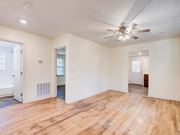 4th image of 14242 Smith Jones Ln