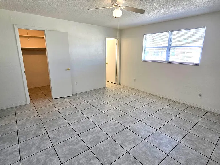 192 Ponce De Leon Dr — Photo 11