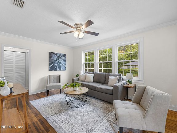 5th image of 1263 MACARTHUR Street