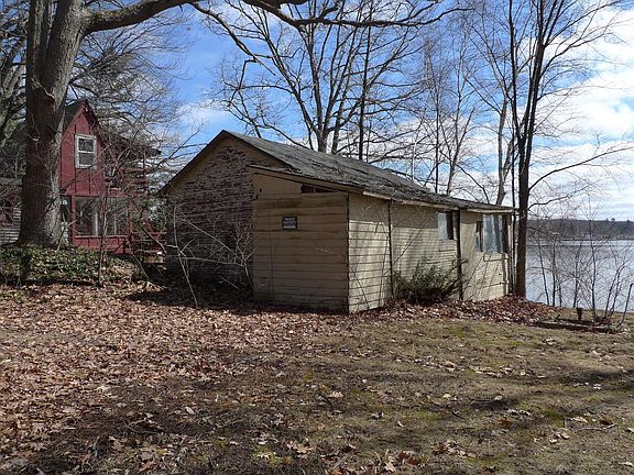 5th image of 16611 Lake Shore Dr