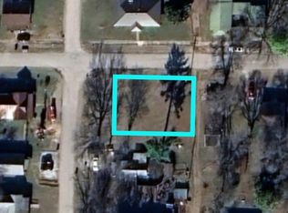 404 Ottawa St, Seneca, MO 64865