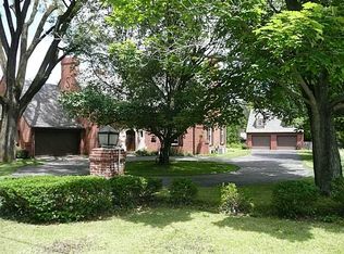 35 Orchard Dr, Piqua, OH 45356