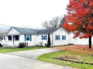 506 Central Ave, Spencer, WV 25276