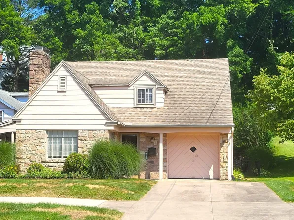 725 E 5th St, Bloomsburg, PA 17815