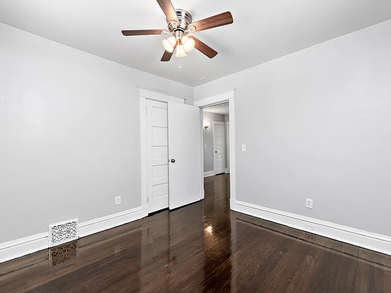 4244 Terrace St — Photo 37