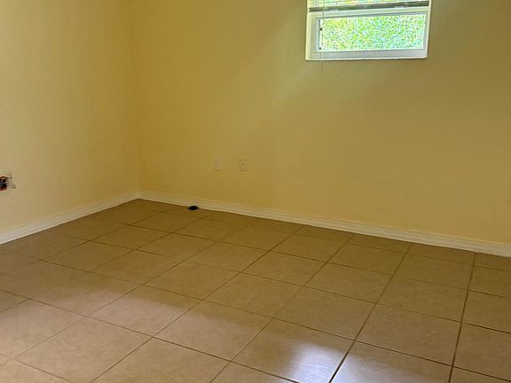 4th image of 4703 Perch Ave