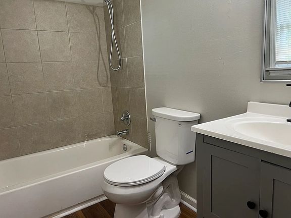 3rd image of 284 Spellman St NW