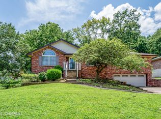 2211 Julie Ln, Jefferson City, MO 65109