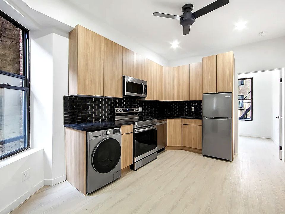 2nd image of 37 Orchard St APT 10