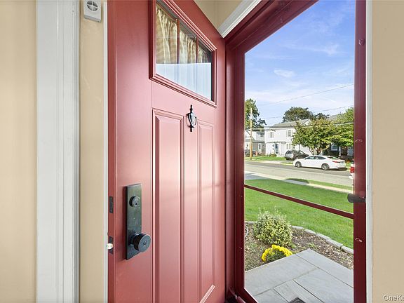 5th image of 329 Andrews Road