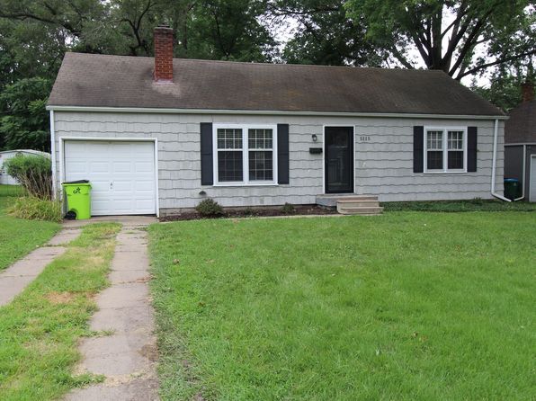 5115 Rosewood Dr