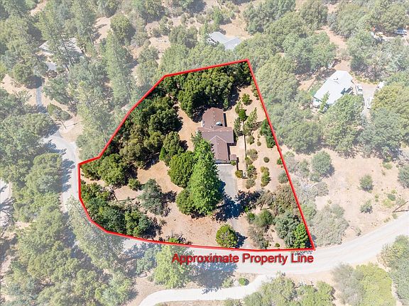 3rd image of 37912 China Creek Rd
