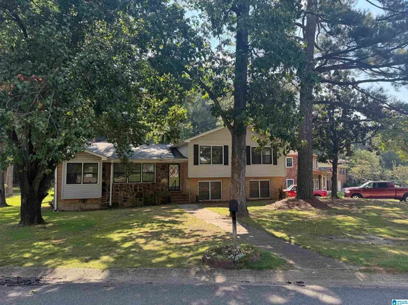 1701 Enfield St, Birmingham, AL 35217