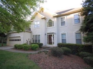 2115 Wildwood Lake Dr, Suwanee, GA 30024