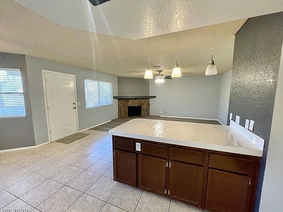 4th image of 1325 Cinder Rock Dr Unit 202