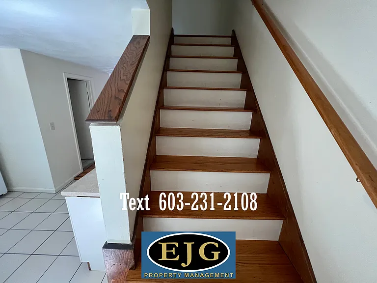 59 Stonegate Ln #59 — Photo 4