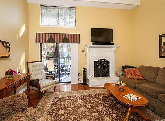 2nd image of 8077 Charter Oak Ln