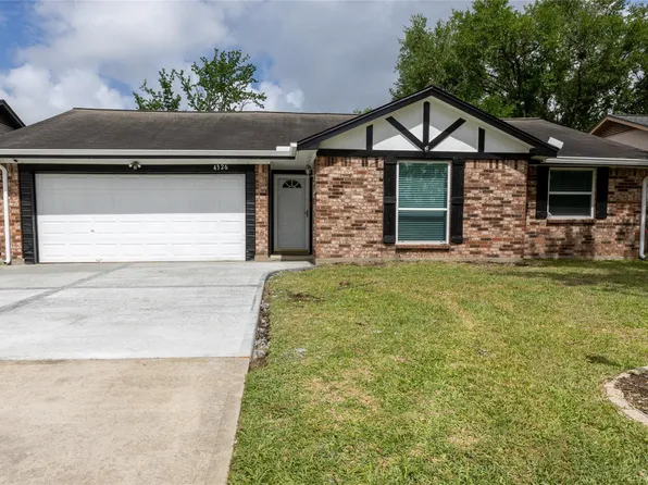 4326 Townes Forest Rd, Friendswood, TX 77546