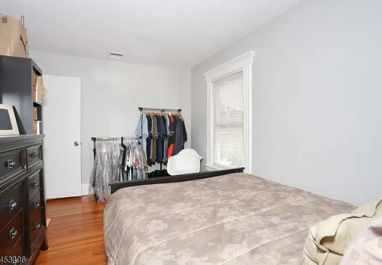 120 Liberty St — Photo 17