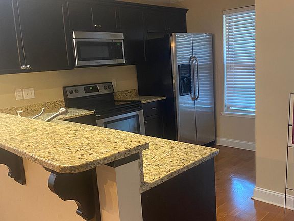 2nd image of 209 Mossy Bank Dr