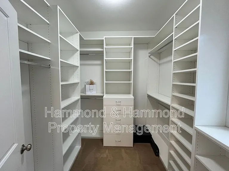 11395 Beechnut St — Photo 43
