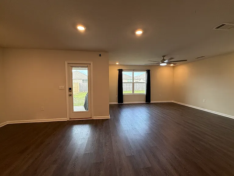 4611 Reveille Way — Photo 10