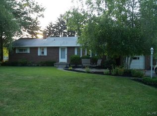 4105 W Hopewell Rd, Center Valley, PA 18034
