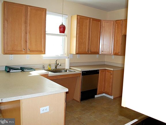 5th image of 3442 W Branch Ln
