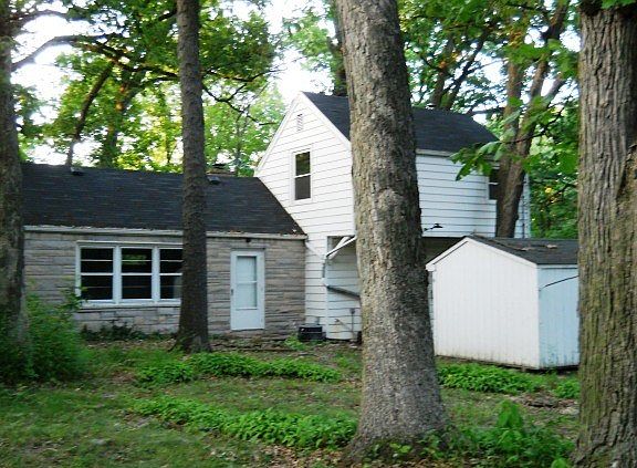 4th image of 11750 Holmes Ave