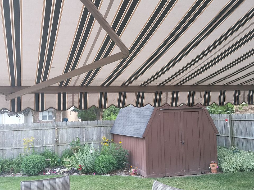 Retractable Awning