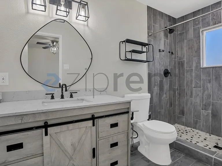 3097 W Sussex Way — Photo 6