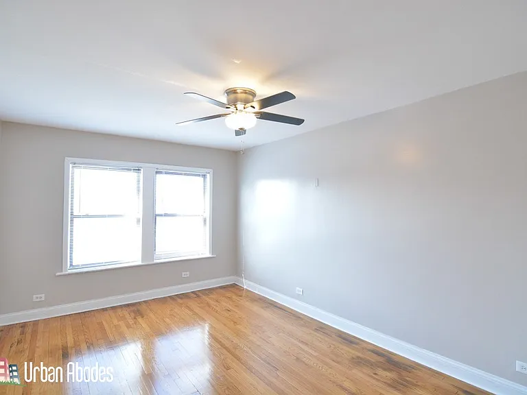 3241 N Damen Ave #3 — Photo 6
