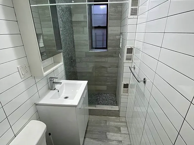 616 W 182nd St #15 — Photo 6