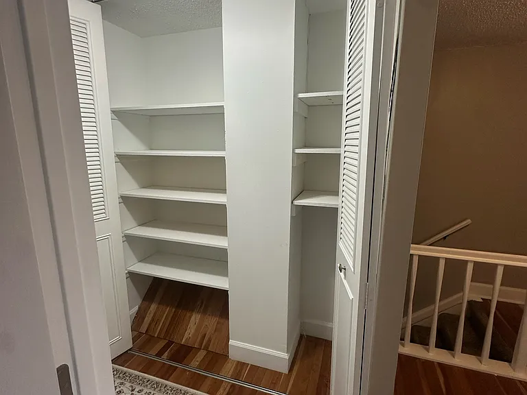2 Robin Rd — Photo 18