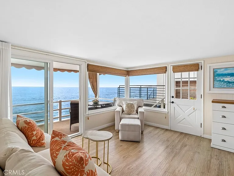 1139 Gaviota Dr — Photo 5