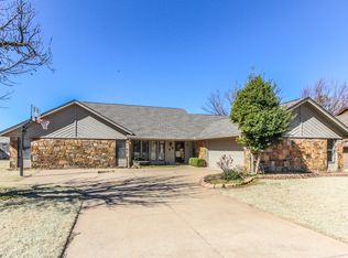 2014 Martingale Dr, Norman, OK 73072