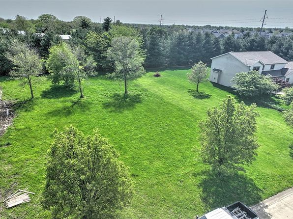 1820 Buckhead Ln, Decatur, IL 62521