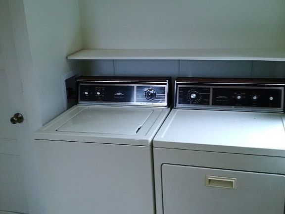 Washer & Dryer Included