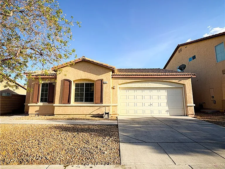 7637 Pioneer Ranch Ave — Photo 1