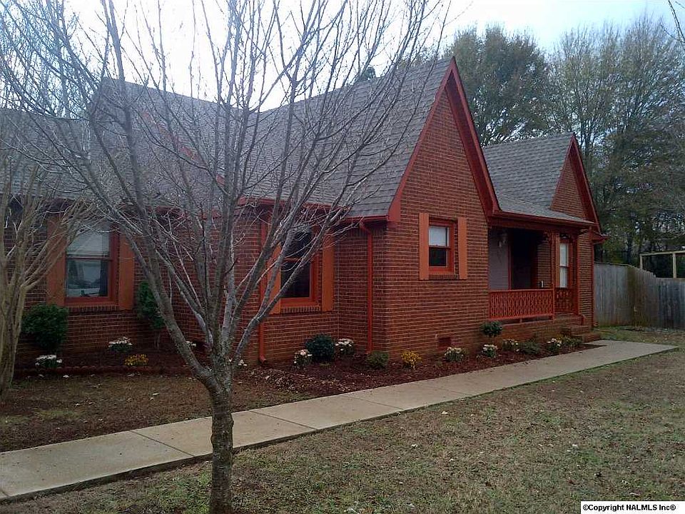 1st image of 104 Lindsey Ln