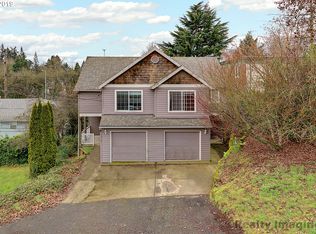 1418-1420 SW Moss St, Portland, OR 97219