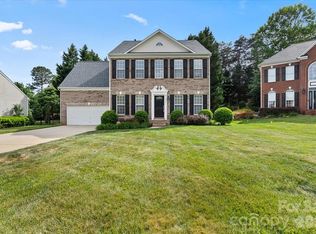 7934 Harbor Ridge Ct, Denver, NC 28037