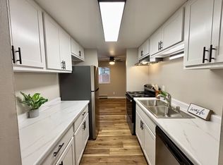 1116 Ann St APT 11, Madison, WI 53713