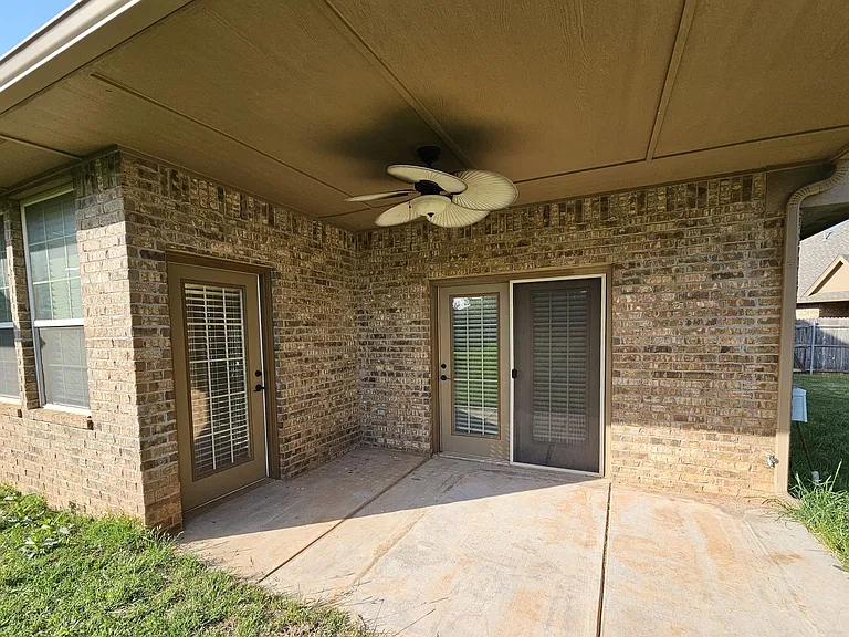 120 Napoli Ct — Photo 27
