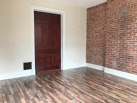 5th image of 4203 Wyoming St #1F