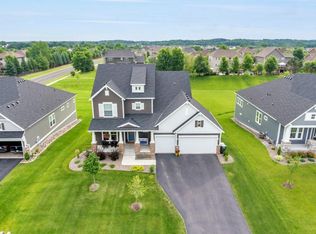 7788 Peony Ln N, Maple Grove, MN 55311