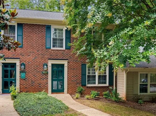 4635 Lawndale Dr, Greensboro, NC 27455